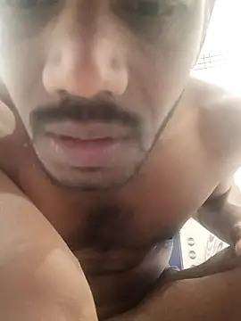 Snapshot of Daddyishere_19 chatting on February 24, 6:17 pm Daddyishere 19 online show from February 24, 6:17 pm