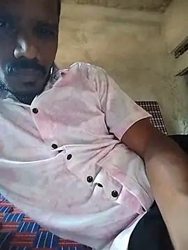 Snapshot of Daddyishere_19 chatting on June 27, 5:34 am Daddyishere 19 online show from June 27, 5:34 am