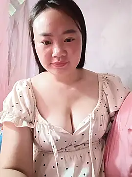lisn-cute online show from July 4, 11:55 pm