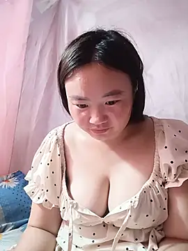 lisn-cute online show from July 6, 11:18 am