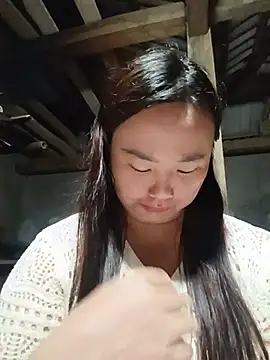 lisn-cute online show from July 28, 1:21 pm