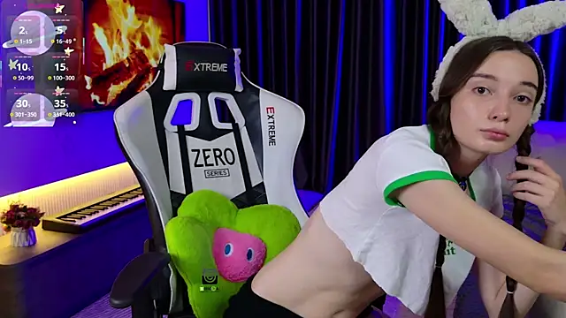 AnnyShore online show from February 23, 11:57 pm