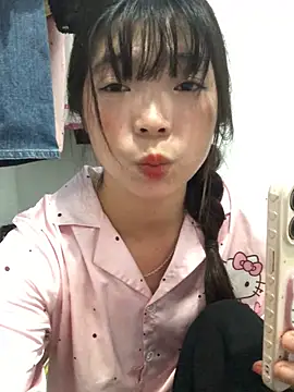 cuty lusy online show from June 20, 12:58 am
