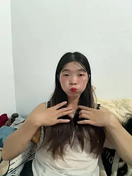 cuty lusy online show from July 29, 12:47 pm