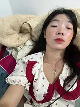 cuty lusy online show from July 31, 1:05 am