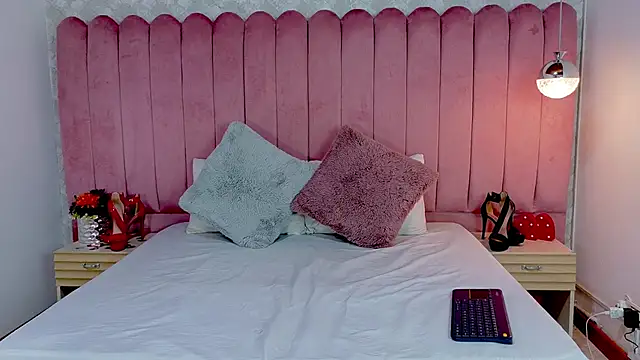 Sol Midelton online show from March 12, 2:45 pm