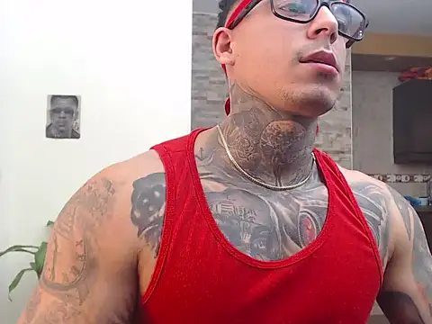 maxstrom111 online show from February 12, 2:01 pm