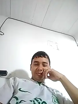 Snapshot of AlexSecret10 chatting on February 16, 12:45 pm AlexSecret10 online show from February 16, 12:45 pm