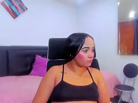 Snapshot of _zara_rosse chatting on March 14, 3:45 am zara rosse online show from March 14, 3:45 am