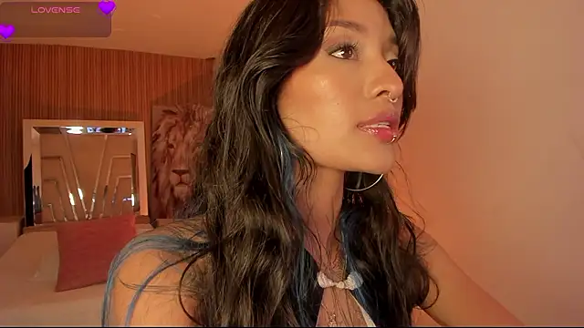 NicoleMonet1 online show from March 10, 9:20 pm