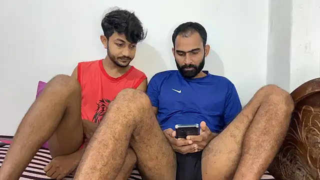 DesiDaddyandSon online show from May 14, 2:29 am