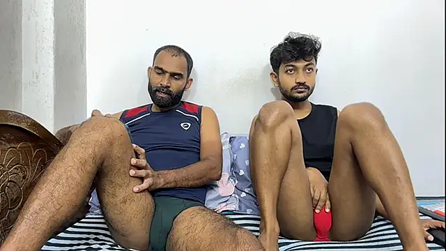 DesiDaddyandSon online show from June 19, 2:49 am