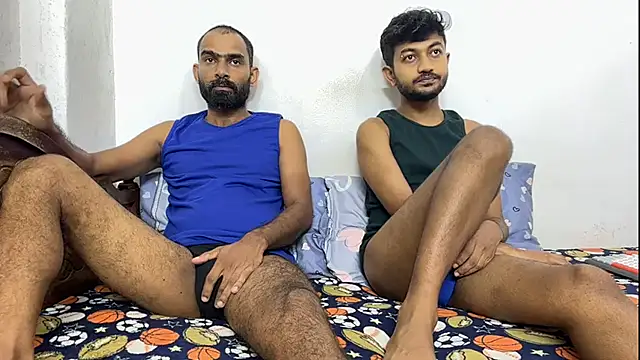 DesiDaddyandSon online show from July 13, 12:13 am
