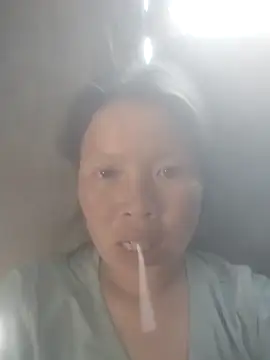 Yang-my- online show from May 13, 8:44 am