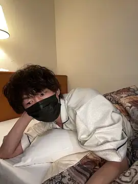--ha-ru-- online show from May 6, 2:11 pm