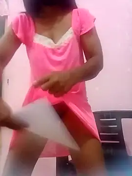 Malee S online show from April 28, 4:45 pm