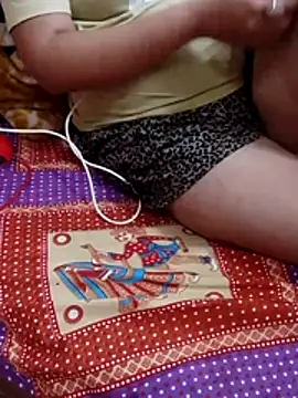 Snapshot of princess_model chatting on July 14, 2:45 pm princess model online show from July 14, 2:45 pm