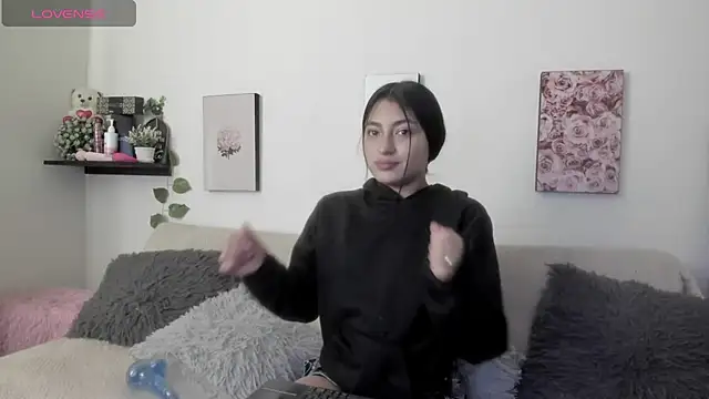 Alexaalove 1 online show from February 21, 1:01 pm