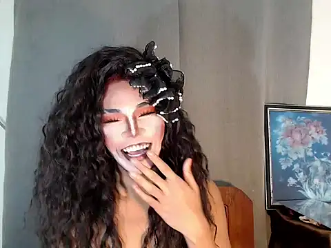 shopiaxox1 online show from March 14, 7:25 am