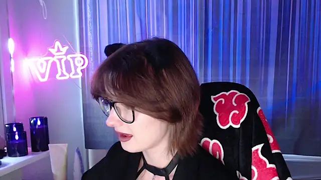 Snapshot of LunaXcherry chatting on July 20, 5:15 pm LunaXcherry online show from July 20, 5:15 pm