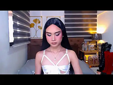 JuicyCockThea online show from May 8, 1:00 am