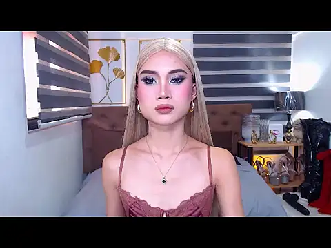 JuicyCockThea online show from June 15, 3:53 am