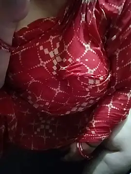 Snapshot of Simran_008 chatting on May 22, 3:50 pm Simran 008 online show from May 22, 3:50 pm