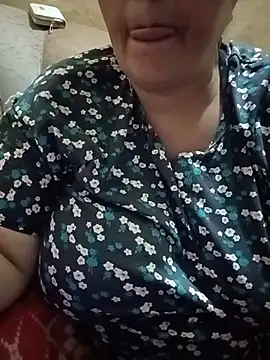 Snapshot of Simran_008 chatting on May 27, 2:47 pm Simran 008 online show from May 27, 2:47 pm