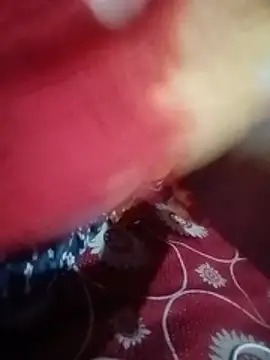 Snapshot of Simran_008 chatting on June 4, 4:24 pm Simran 008 online show from June 4, 4:24 pm