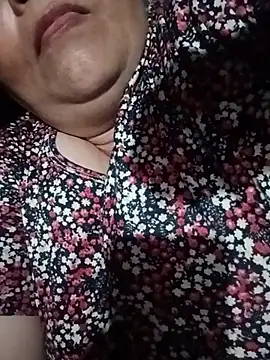 Snapshot of Simran_008 chatting on June 5, 11:54 pm Simran 008 online show from June 5, 11:54 pm