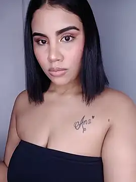 amandaa 21 online show from August 9, 3:55 am