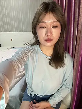 Snapshot of A-cola chatting on June 3, 2:33 pm A-cola online show from June 3, 2:33 pm