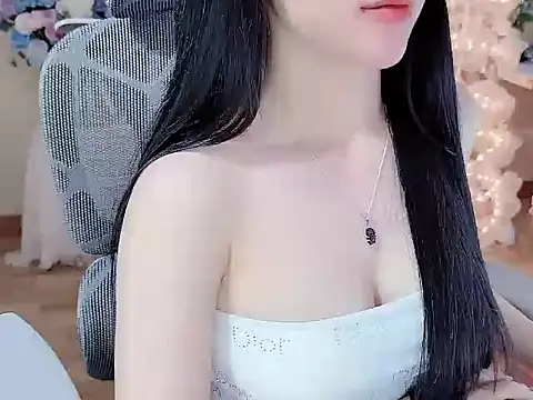 Snapshot of Agnelyn___ chatting on July 2, 10:54 am Agnelyn online show from July 2, 10:54 am