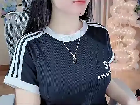 Snapshot of Agnelyn___ chatting on July 22, 12:08 pm Agnelyn online show from July 22, 12:08 pm