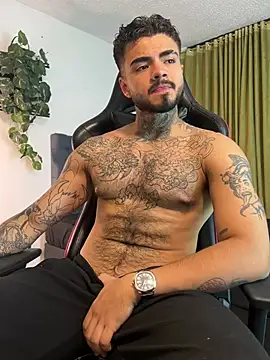 Benjii Carter1 online show from June 26, 12:59 am