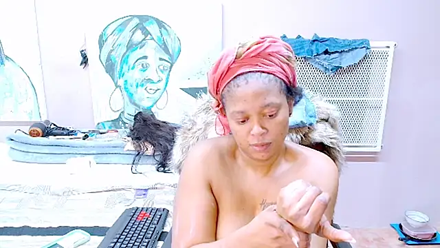 TyraHotxxx online show from April 28, 4:39 am