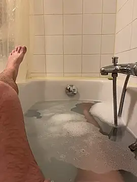 DeN strip online show from February 15, 1:20 pm