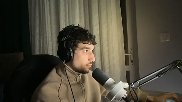 enesbabakral online show from March 4, 6:25 pm