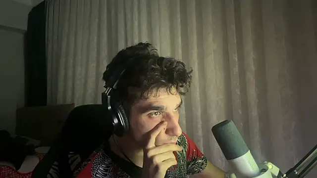 enesbabakral online show from March 13, 11:11 pm