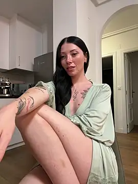 Karmenlovex online show from April 30, 8:57 pm