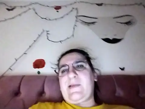 dana92vat online show from February 9, 6:23 pm