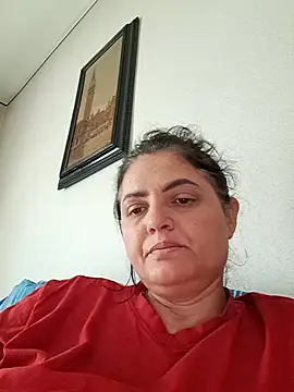 Snapshot of Sony28v chatting on June 6, 6:51 am Sony28v online show from June 6, 6:51 am
