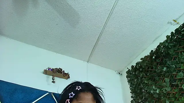 AlexaRousse4u online show from July 22, 12:02 am