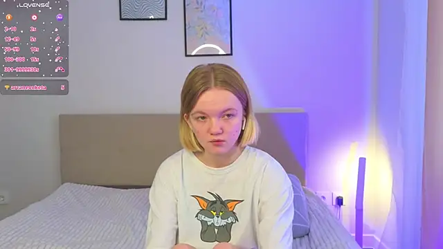 StellaBunny online show from February 22, 5:19 am