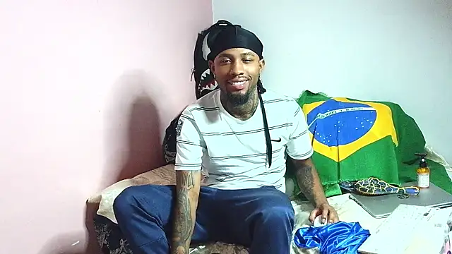 Bdarenth007 online show from February 18, 10:50 pm