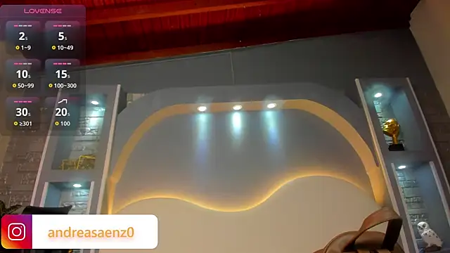 Snapshot of Sweet_Celeste06 chatting on July 17, 11:17 am Sweet Celeste06 online show from July 17, 11:17 am