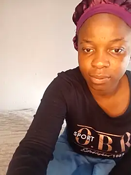 YummyBoobs  online show from June 6, 6:18 am