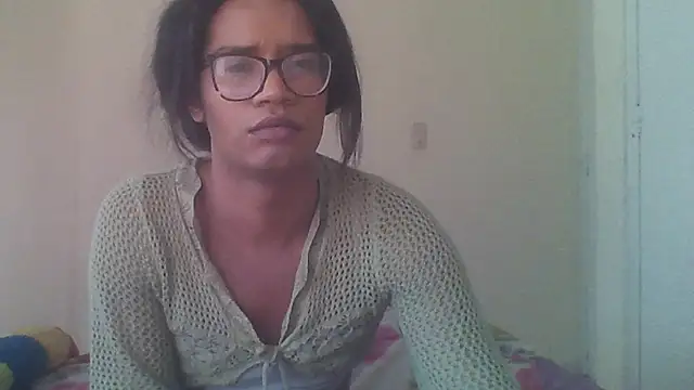 Snapshot of horny_brii chatting on July 19, 9:07 pm horny brii online show from July 19, 9:07 pm