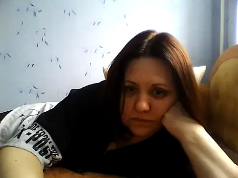 Snapshot of LockyCharm111 chatting on May 14, 5:14 am LockyCharm111 online show from May 14, 5:14 am