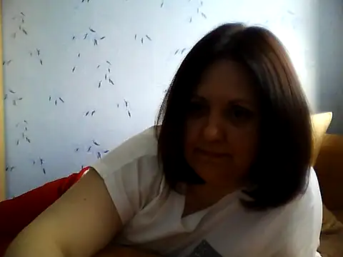 Snapshot of LockyCharm111 chatting on May 15, 1:18 pm LockyCharm111 online show from May 15, 1:18 pm